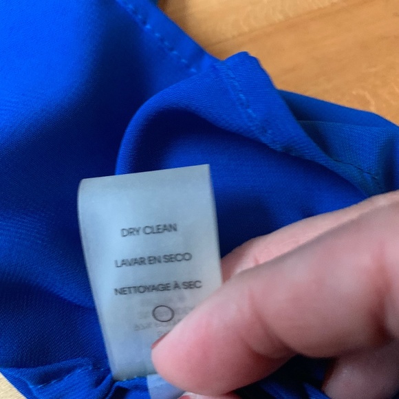 NWOT CK Dacian Keyhole Detail Blouse - Picture 9 of 9